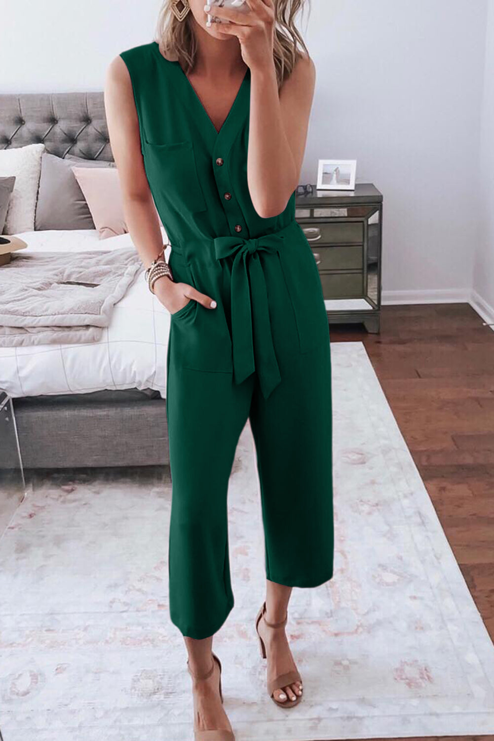 Green Buttoned Sleeveless Cropped Jumpsuit with Sash